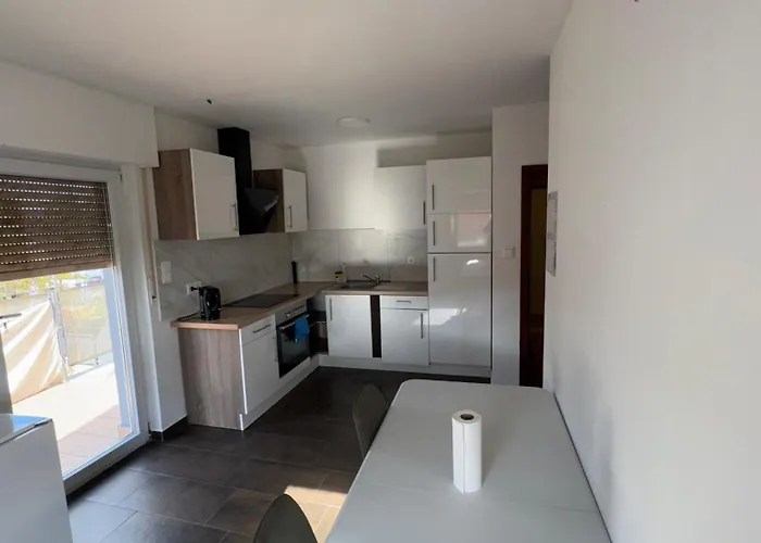 Land Lord 3-4 Sleeping Near Frankfurt Am Main Apartment *