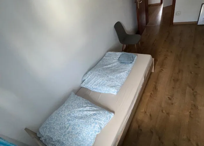 Land Lord 3-4 Sleeping Near Frankfurt Am Main Lägenhet *