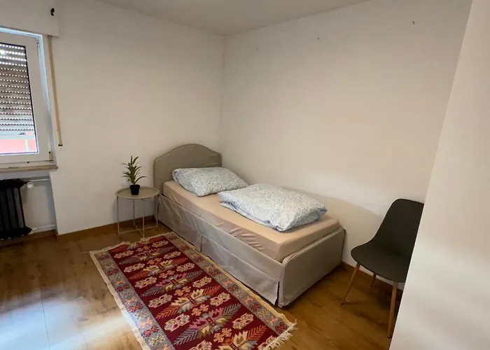 Land Lord 3-4 Sleeping Near Frankfurt Am Main Apartment