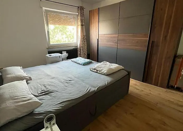 Land Lord 3-4 Sleeping Near Frankfurt Am Main Eppertshausen