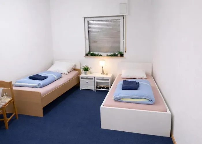 Land Lord 3-4 Sleeping Near Frankfurt Am Main Lägenhet Eppertshausen